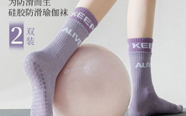 中筒袜女,中筒袜女生的独特魅力